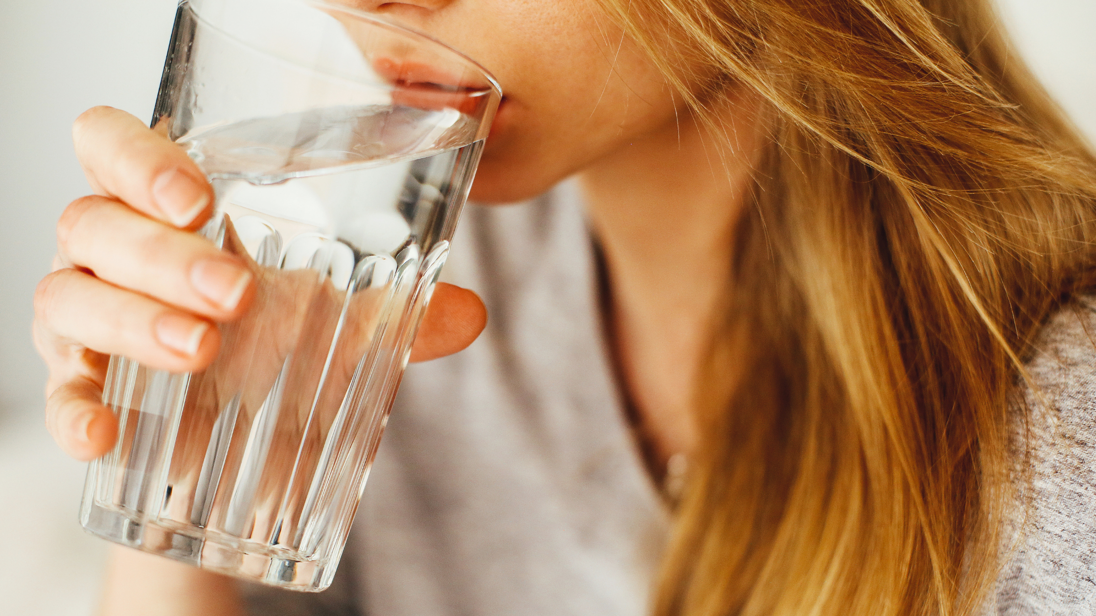 Jak wyrobić nawyk picia wody?