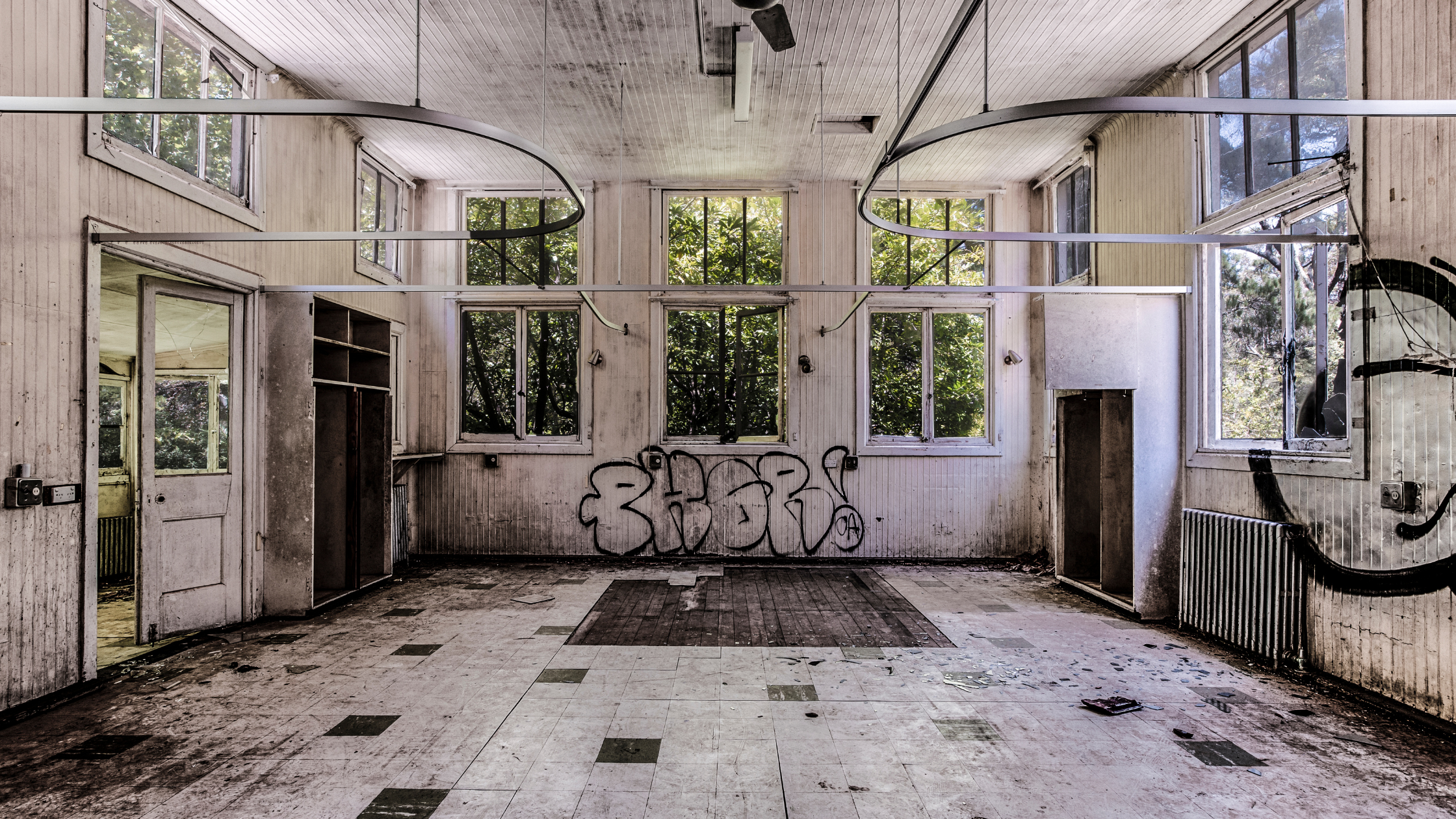 Polska w ruinie: jak działa wewnętrzny radar?